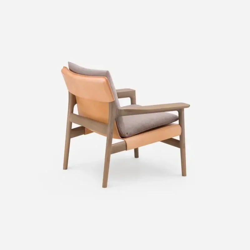 124SZ Sela Lounge Chair Wide Arms - De La Espada w Mesmetric
