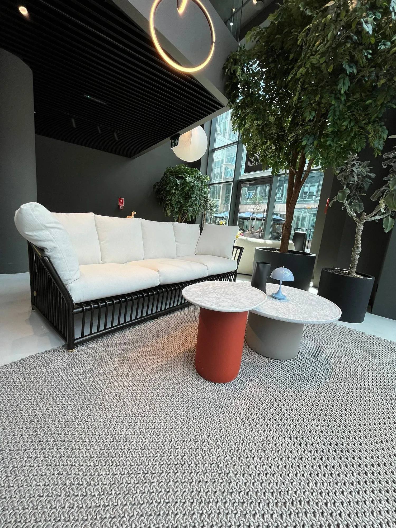 Softcage Outdoor – B&B Italia Outdoor at Mesmetric