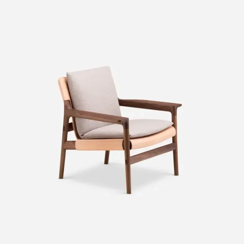 124SZ Sela Lounge Chair Wide Arms - De La Espada w Mesmetric
