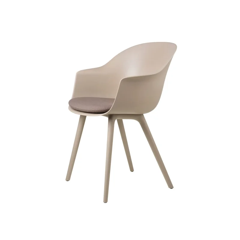 Bat dining plastic base – Gubi.dk at Mesmetric