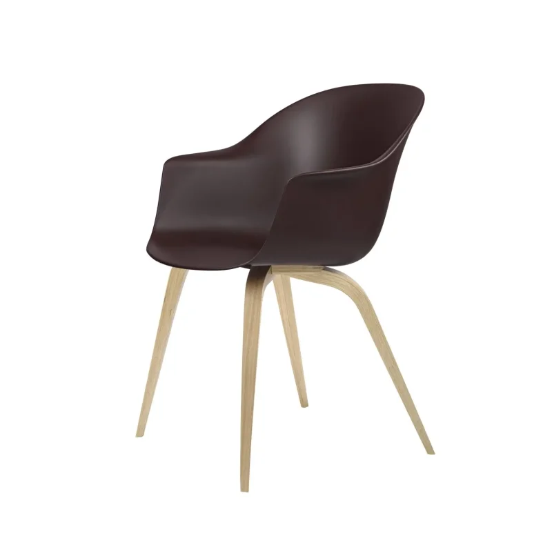 Bat dining wood base - Gubi.dk w Mesmetric