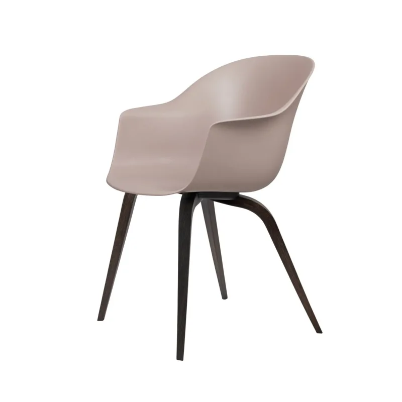 Bat dining wood base - Gubi.dk w Mesmetric