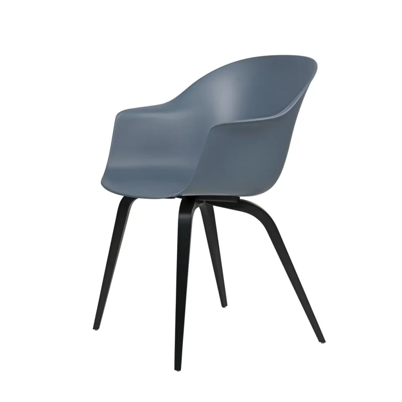 Bat dining wood base - Gubi.dk w Mesmetric