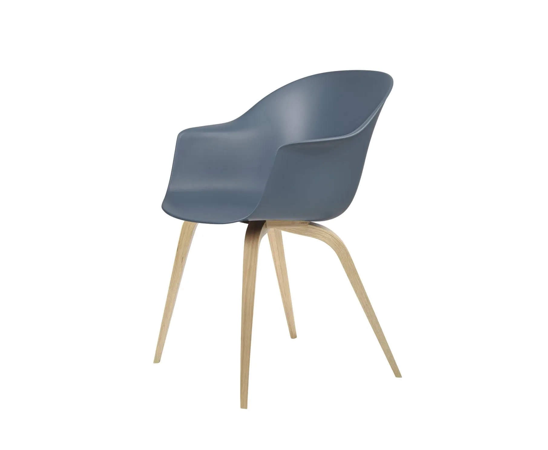 Bat dining wood base - Gubi.dk w Mesmetric