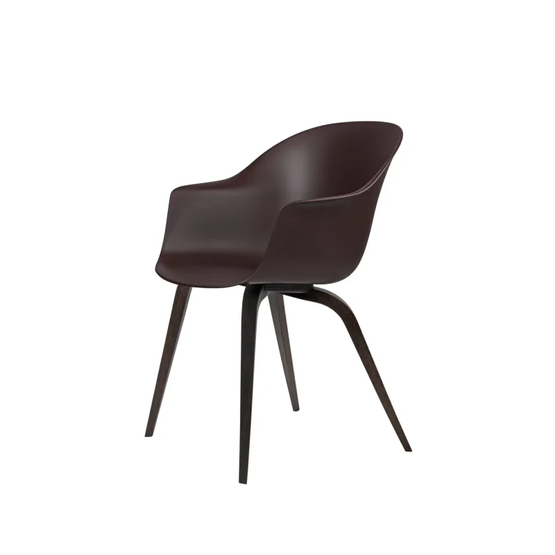 Bat dining wood base - Gubi.dk w Mesmetric