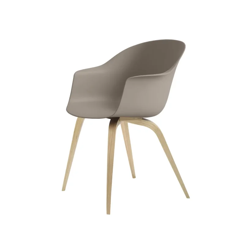 Bat dining wood base - Gubi.dk w Mesmetric