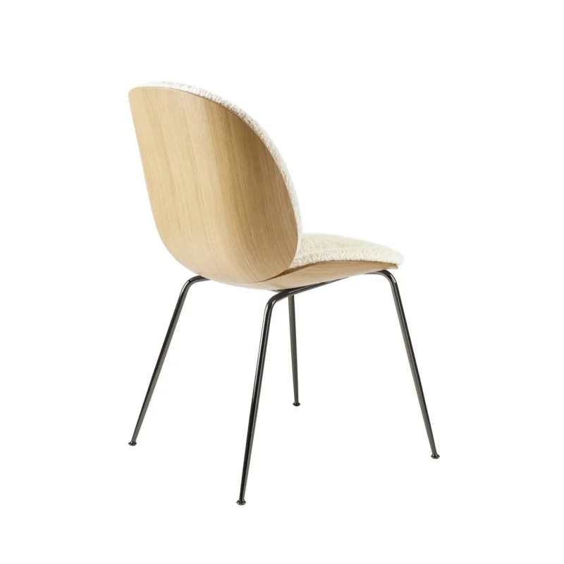 Beetle dining 3d veneer conic base - Gubi.dk w Mesmetric