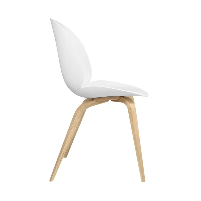 Beetle dining wood - Gubi.dk w Mesmetric