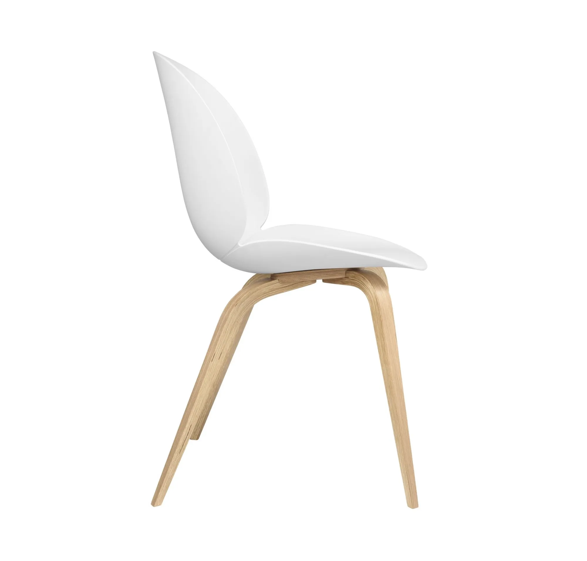 Beetle dining wood - Gubi.dk w Mesmetric