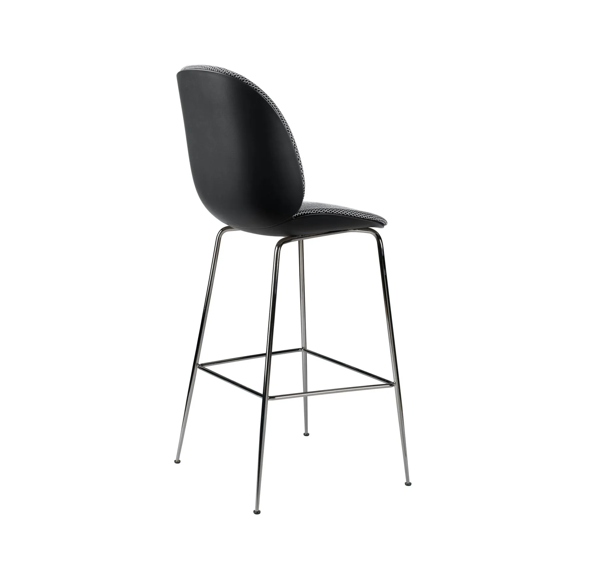 Beetle front upholstered - Gubi.dk w Mesmetric
