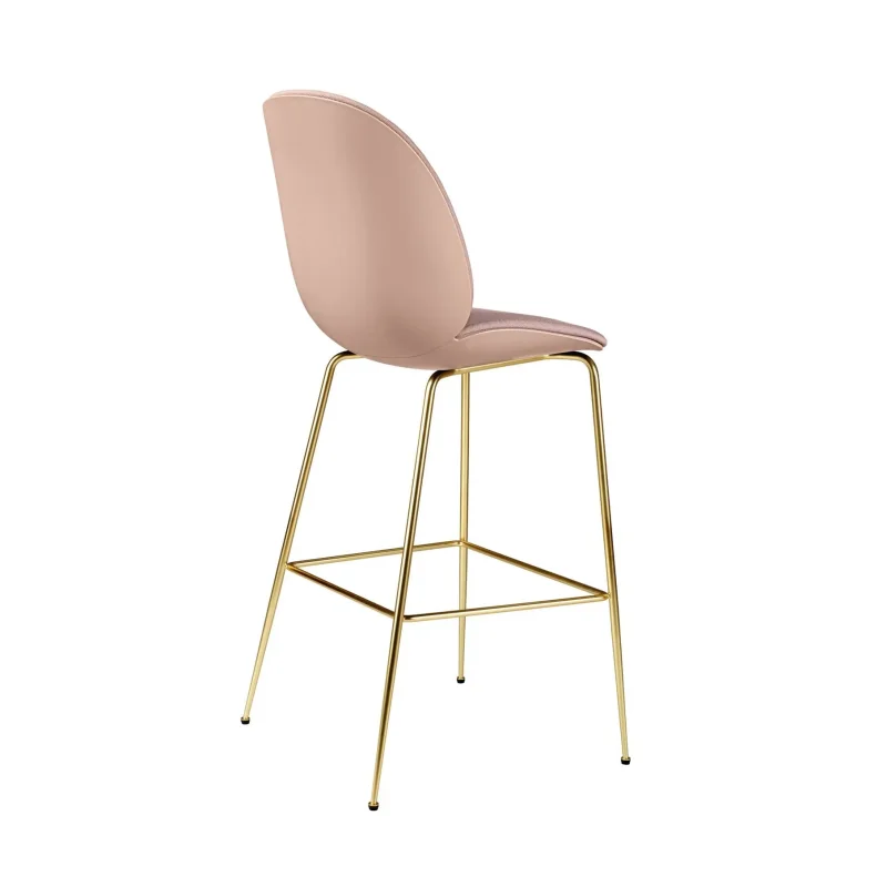 Beetle front upholstered - Gubi.dk w Mesmetric