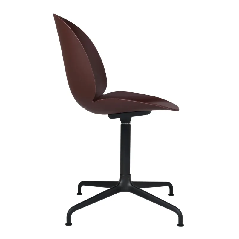 Beetle meeting swivel – Gubi.dk at Mesmetric