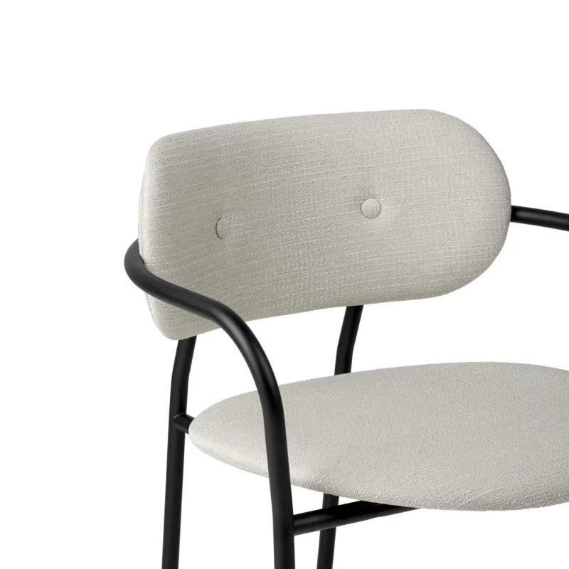Coco lounge chair - Gubi.dk w Mesmetric