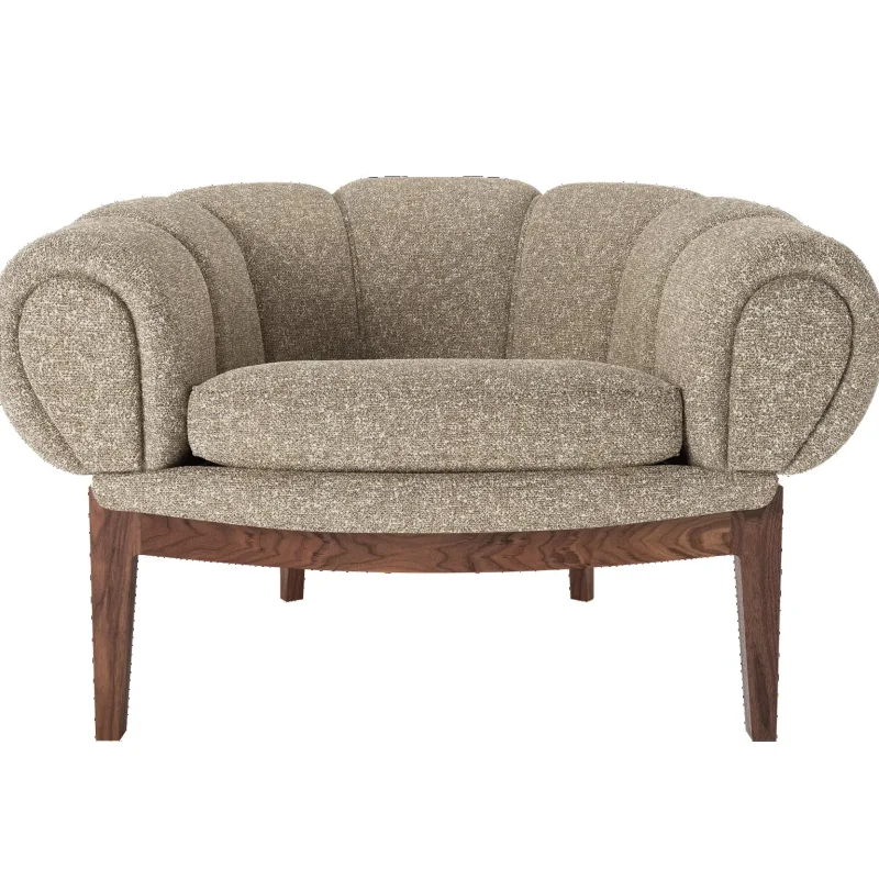 Croissant Lounge Chair - Gubi.dk w Mesmetric