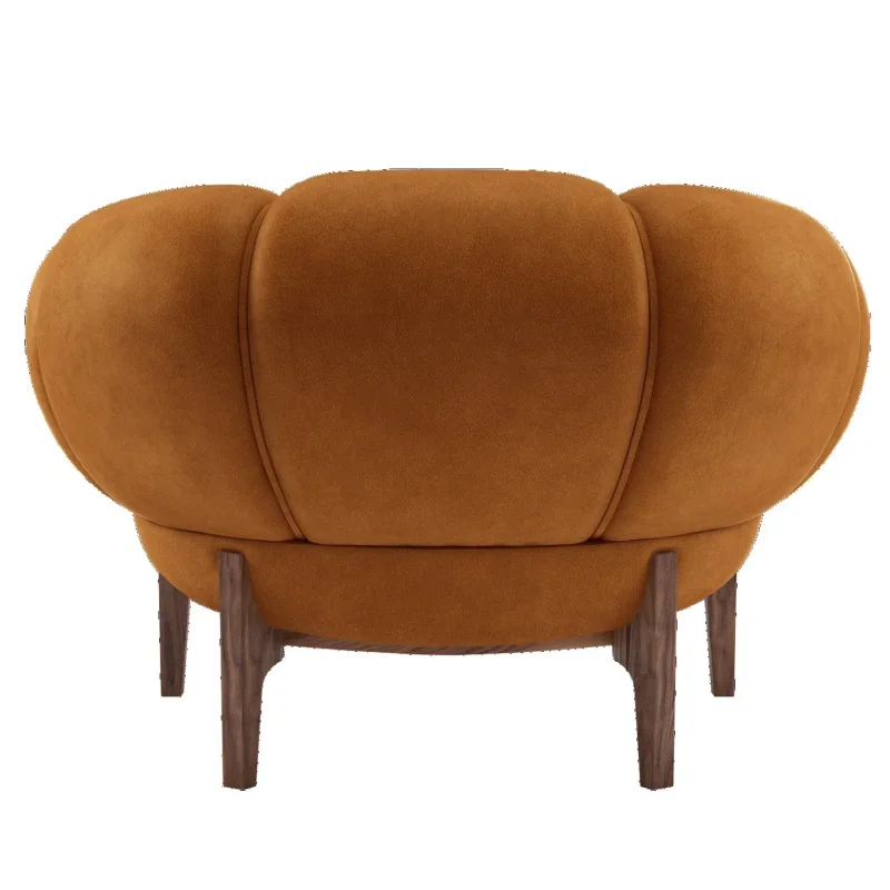 Croissant Lounge Chair - Gubi.dk w Mesmetric