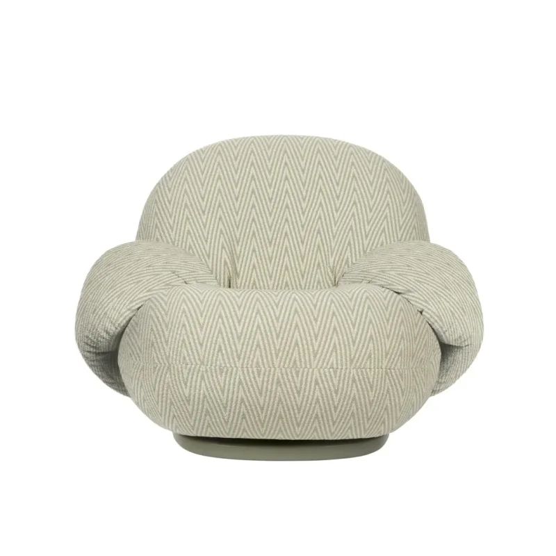 Pacha lounge armrest outdoor – Gubi.dk at Mesmetric
