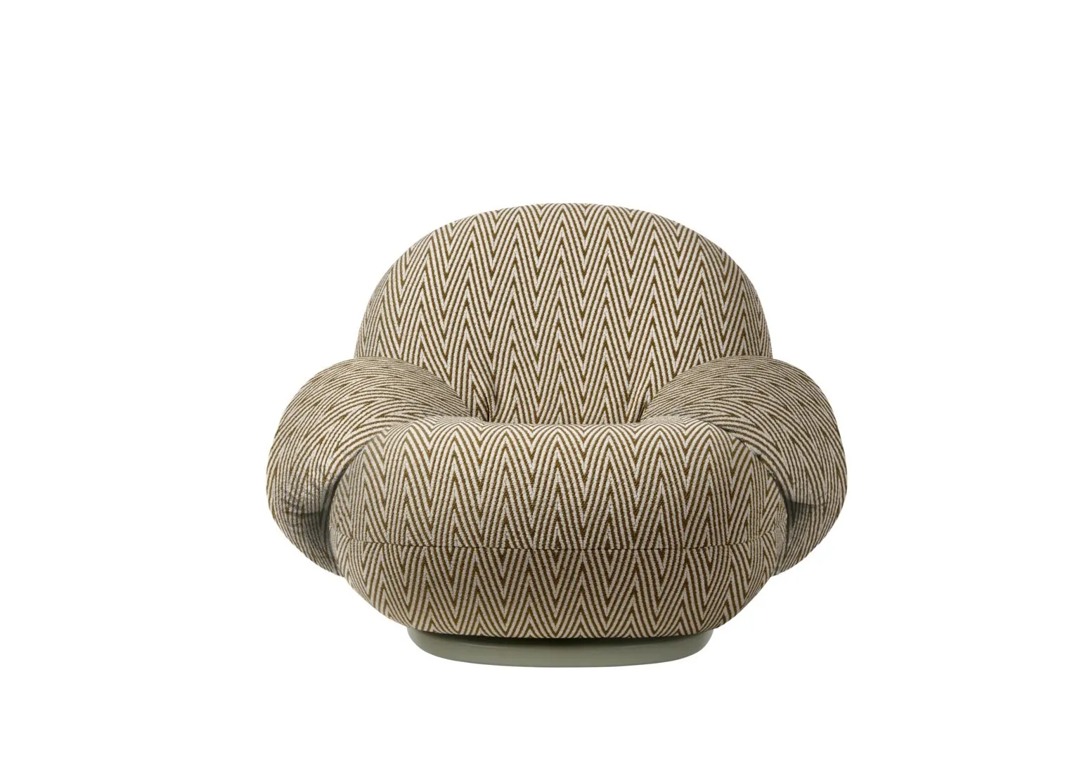 Pacha lounge armrest outdoor – Gubi.dk at Mesmetric