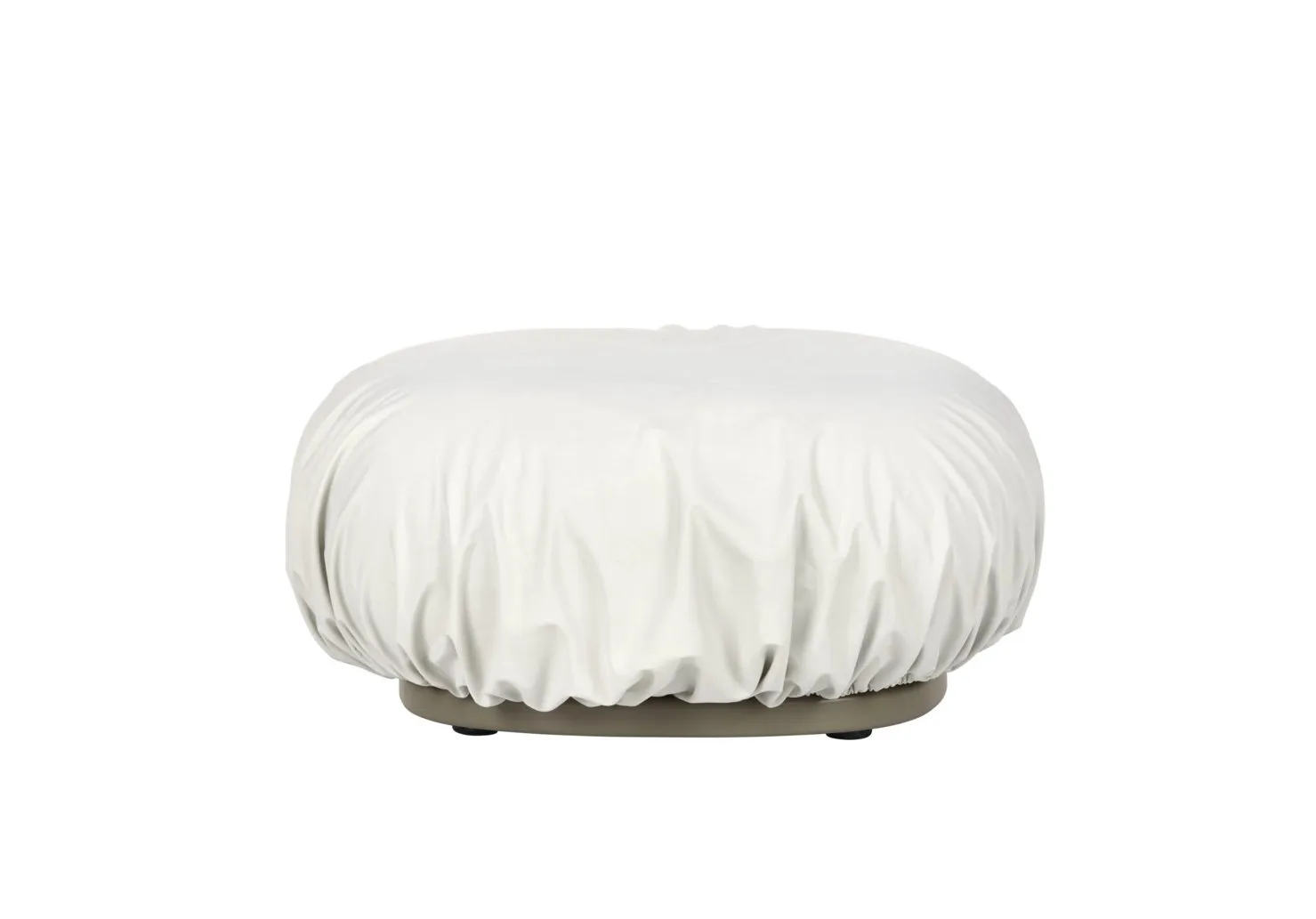 Pacha ottoman outdoor – Gubi.dk at Mesmetric