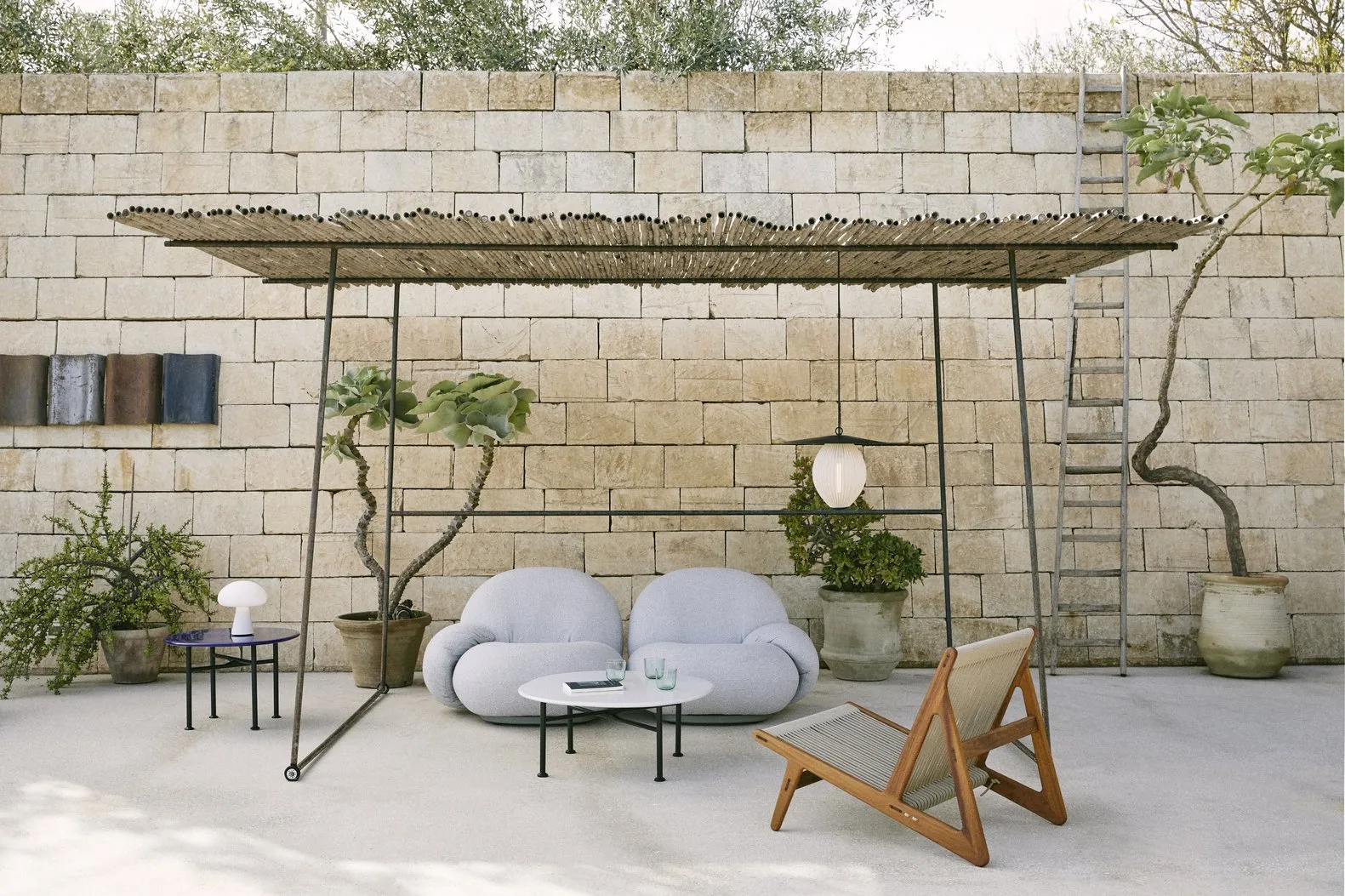 Pacha sofa outdoor – Gubi.dk at Mesmetric