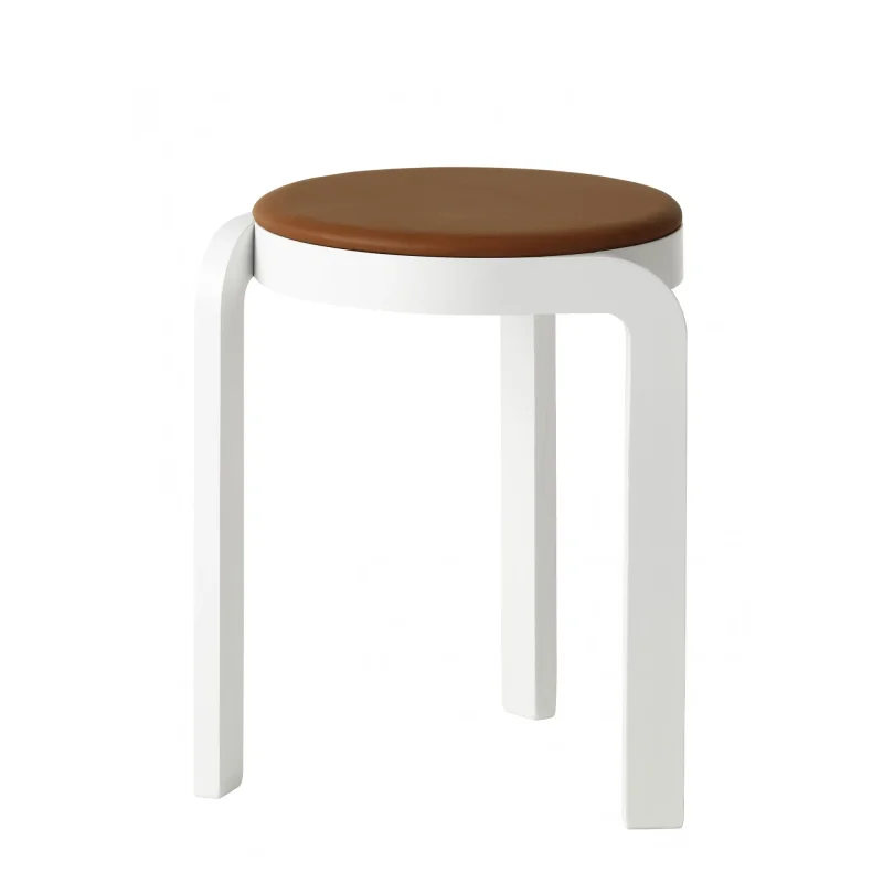 Spin upholstered – Swedese at Mesmetric