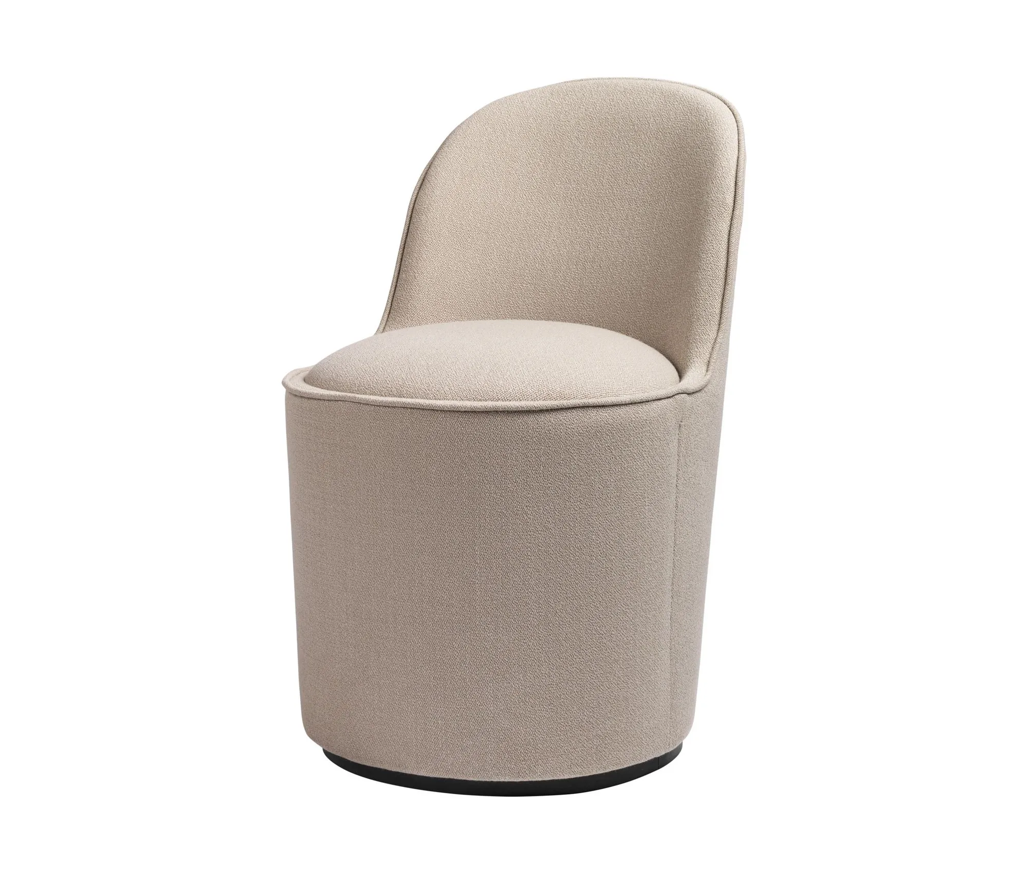 Tail lounge high - Gubi.dk w Mesmetric