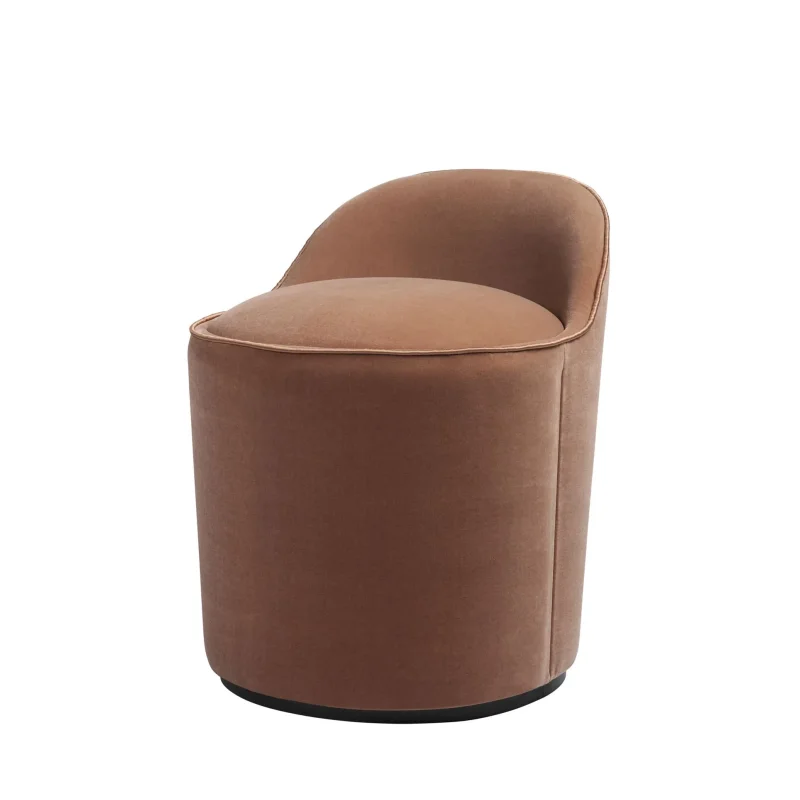Tail lounge low - Gubi.dk w Mesmetric