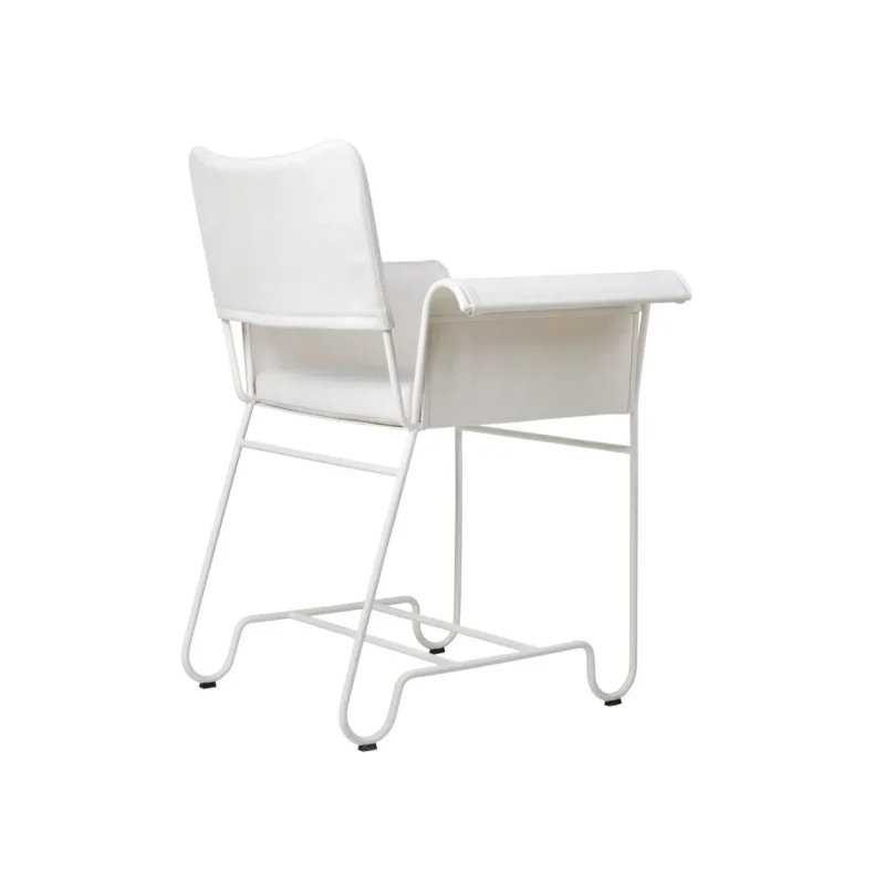 Tropique dining – Gubi.dk at Mesmetric