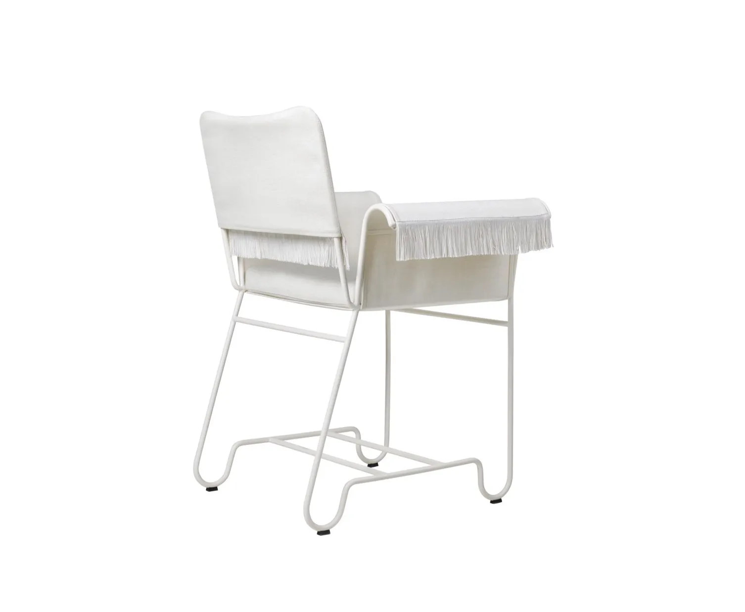 Tropique dining – Gubi.dk at Mesmetric