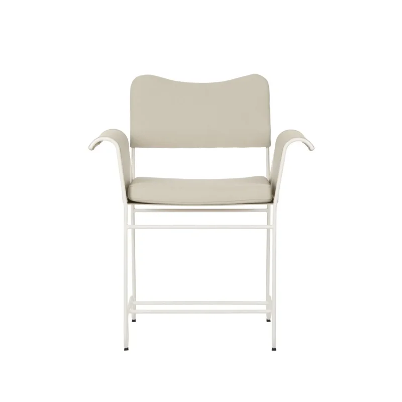 Tropique dining – Gubi.dk at Mesmetric
