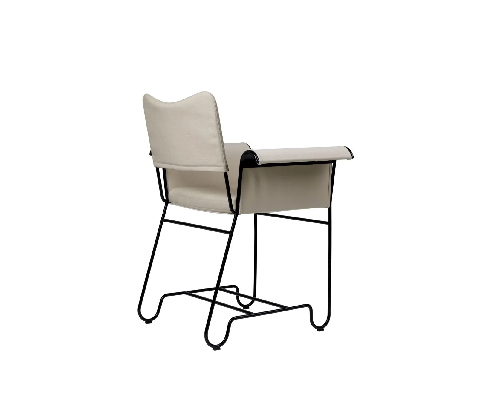 Tropique dining – Gubi.dk at Mesmetric