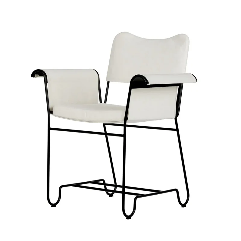 Tropique dining – Gubi.dk at Mesmetric