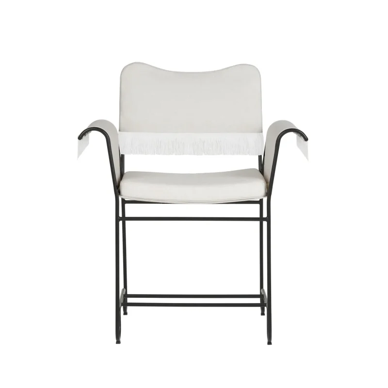 Tropique dining – Gubi.dk at Mesmetric