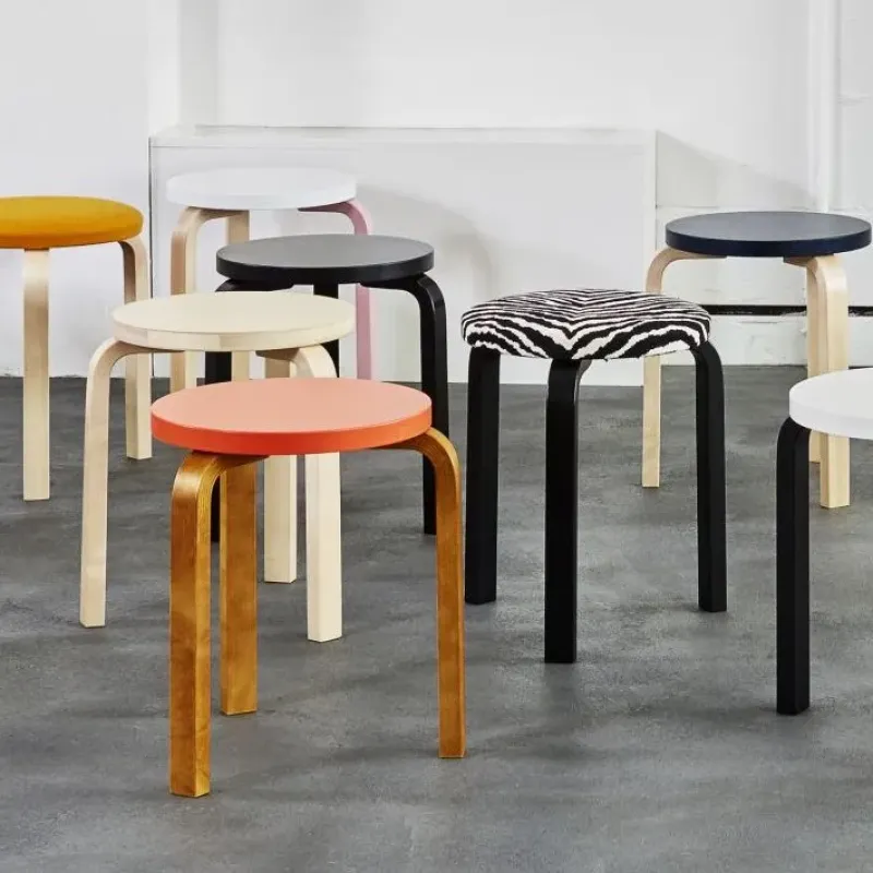 Stool 60 - Artek w Mesmetric