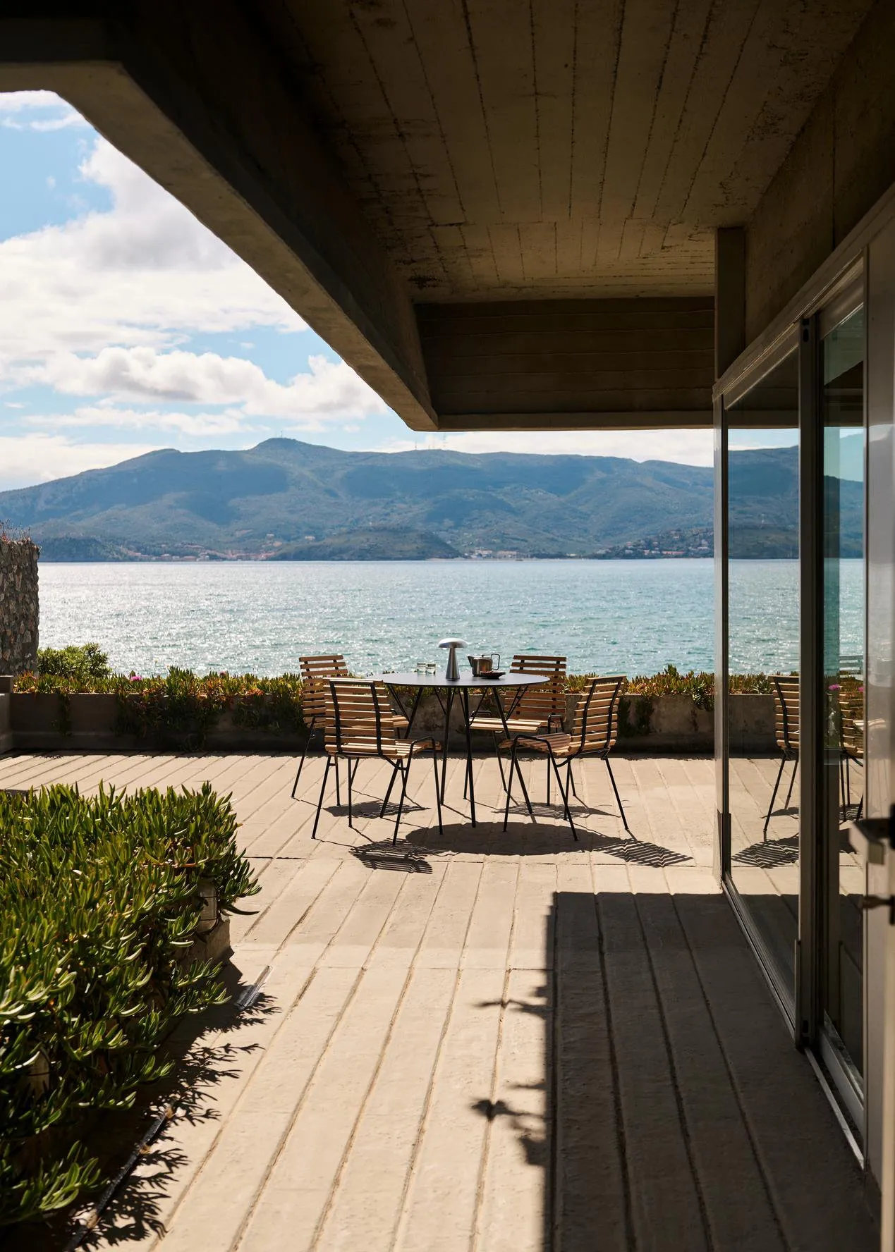 RFH Terrace Chair RD4 Outdoor – & Tradition at Mesmetric