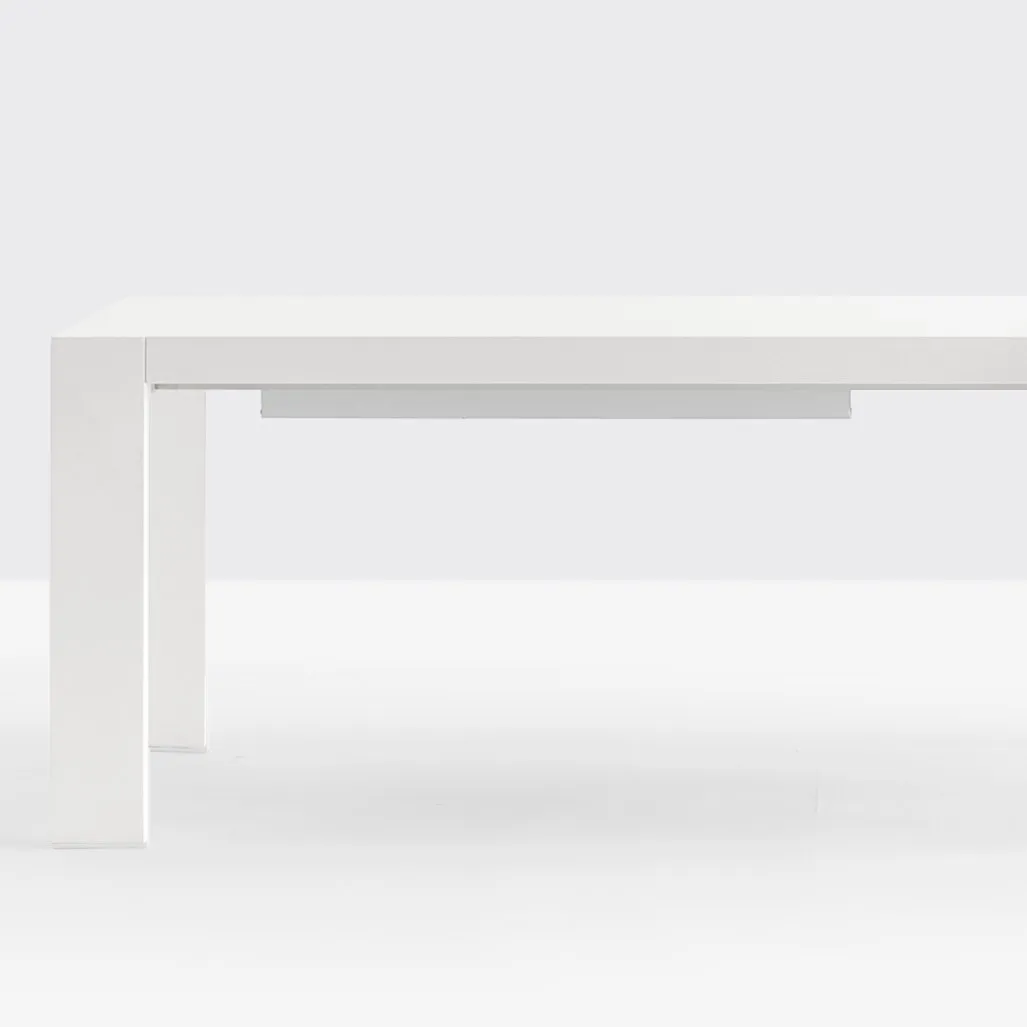 Surface - Pedrali w Mesmetric
