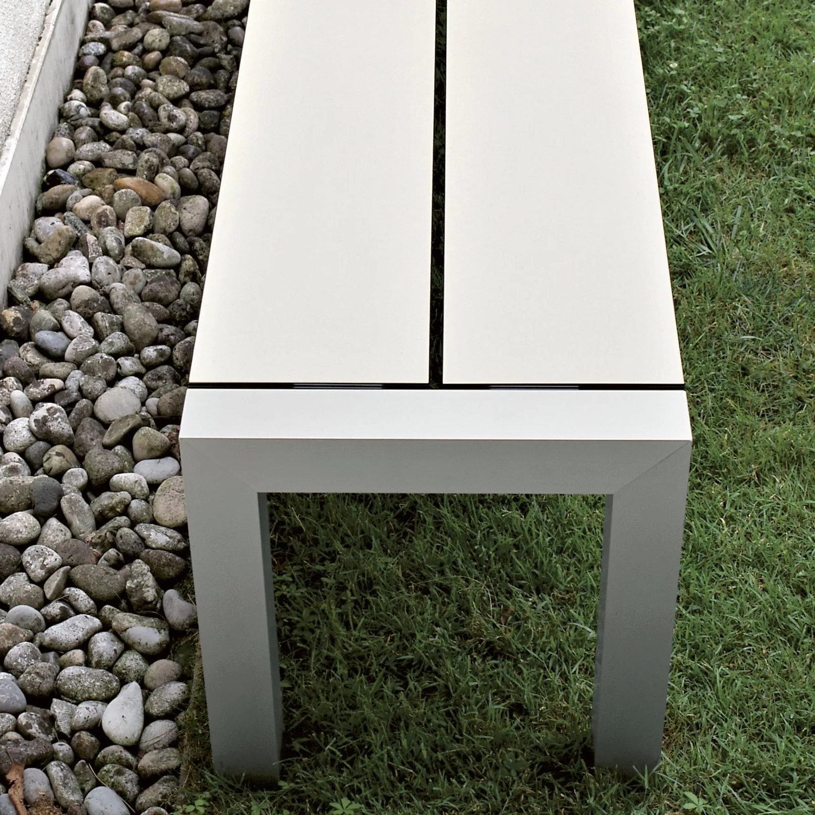 Sushi bench - Kristalia w Mesmetric