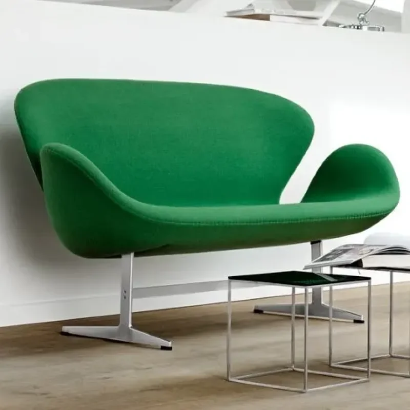 Swan - Fritz Hansen w Mesmetric