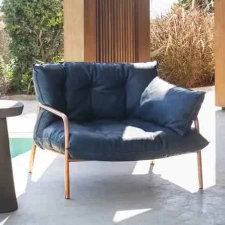 Elephant Outdoor – Baxter at Mesmetric