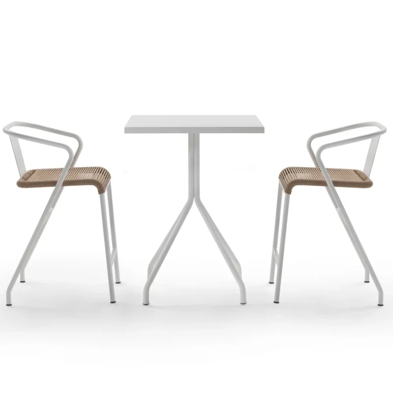 Academy Outdoor – Flexform at Mesmetric