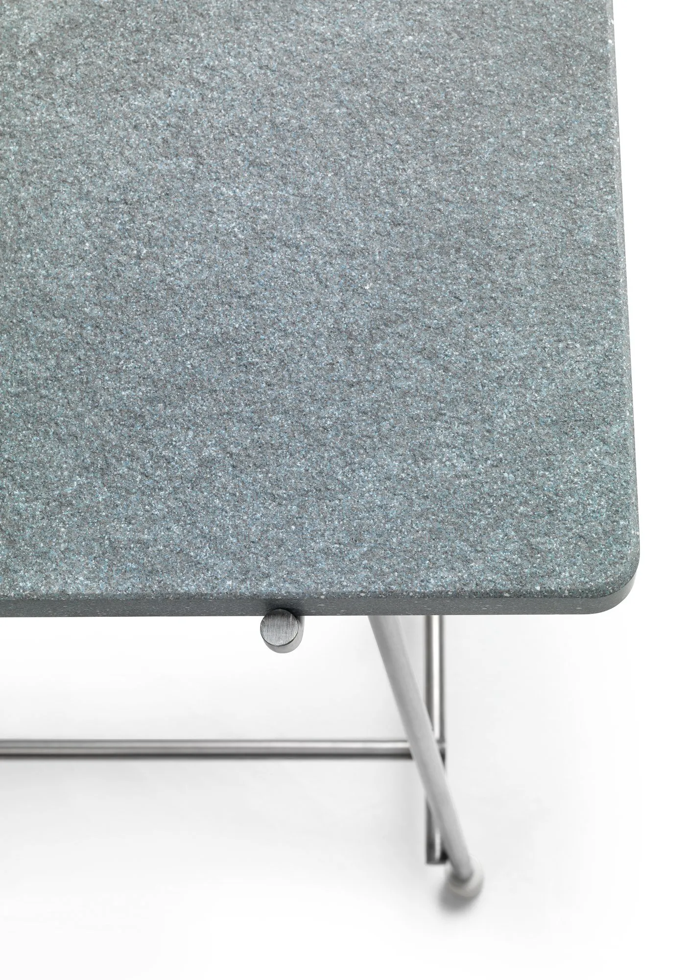 Any Day Console Outdoor - Flexform w Mesmetric