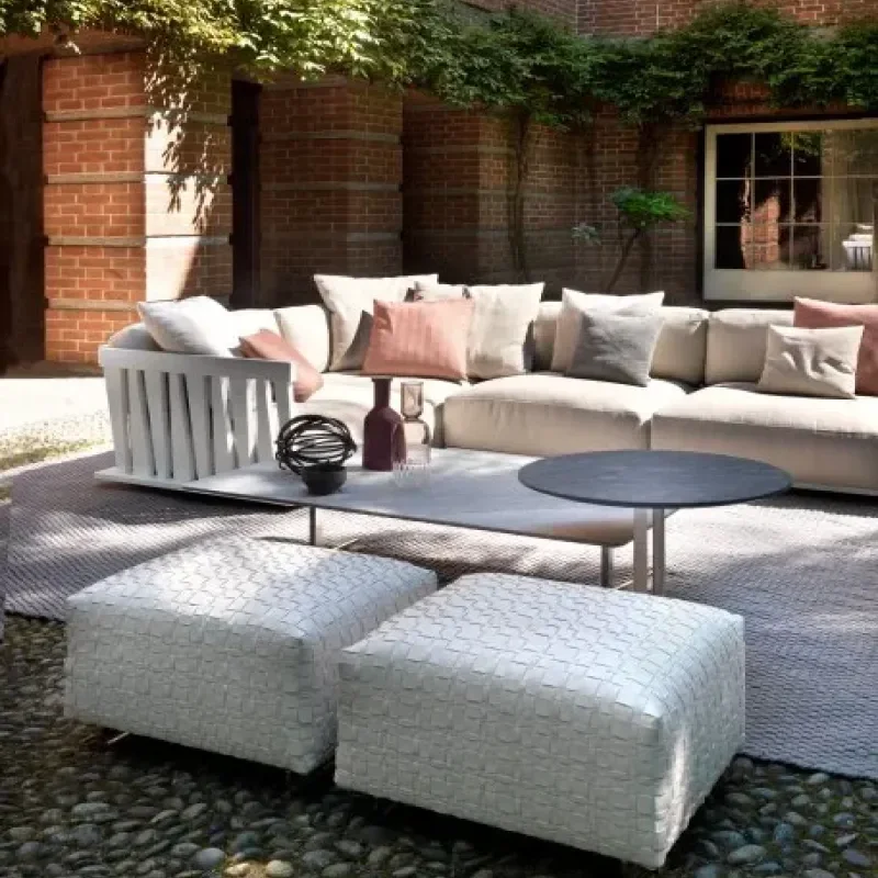 Bangkok Outdoor - Flexform w Mesmetric
