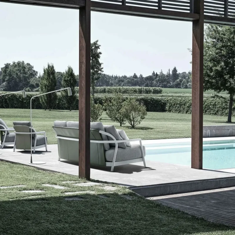 Alison Outdoor – Flexform at Mesmetric