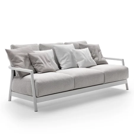 Alison Outdoor - Flexform w Mesmetric