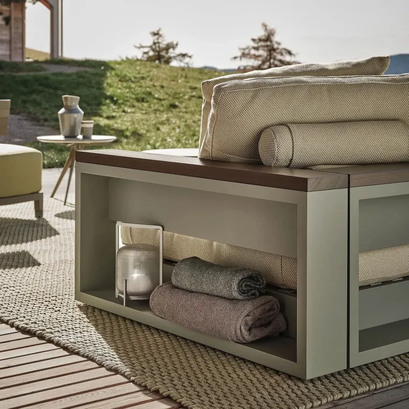 Freeport Outdoor - Flexform w Mesmetric