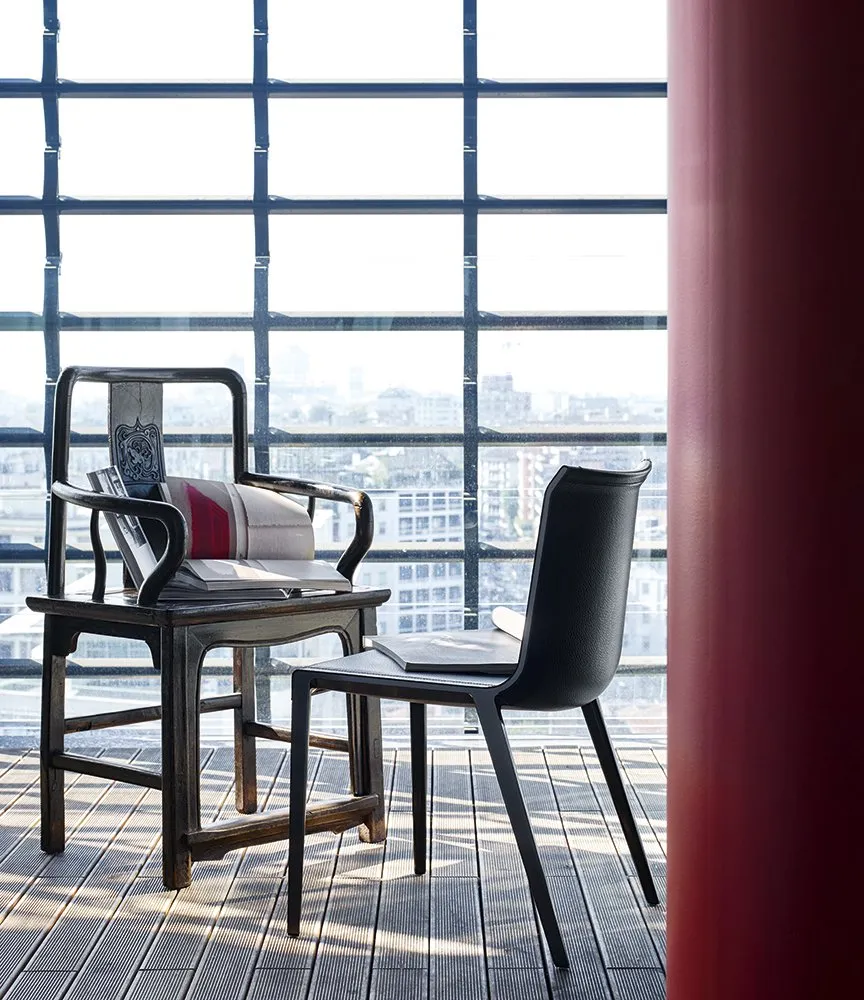 Charlotte – B&B Italia at Mesmetric
