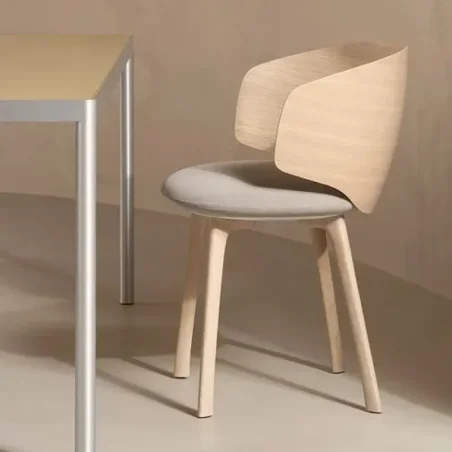 Universal 4-legged Base Armchair - MDF Italia w Mesmetric