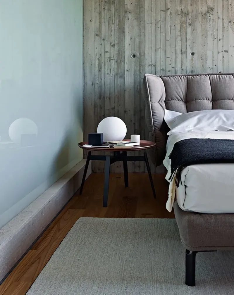 Husk – B&B Italia at Mesmetric