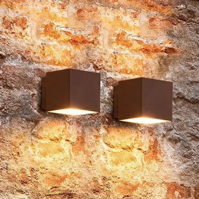 Up&Down Outdoor - OLEV w Mesmetric