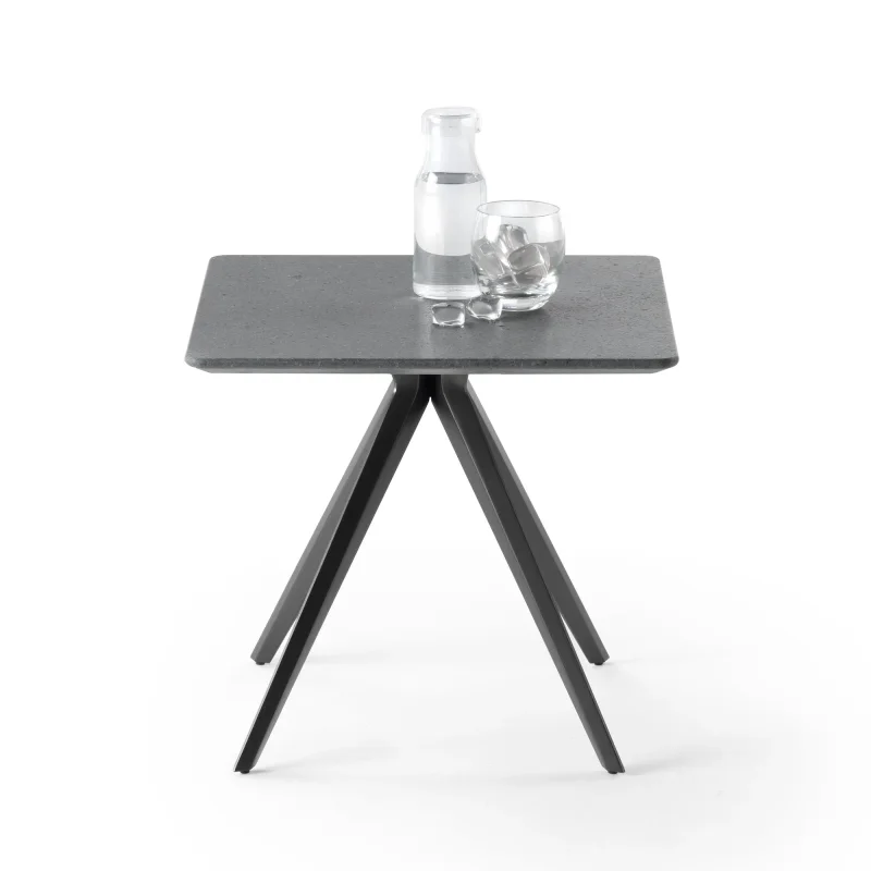 Zefiro Low Outdoor - Flexform w Mesmetric