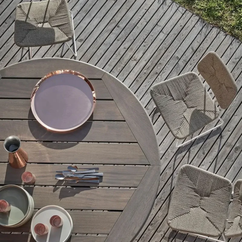 Zefiro Round Outdoor - Flexform w Mesmetric